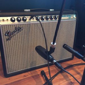 New Fender Deluxe Reverb: Testing Mics